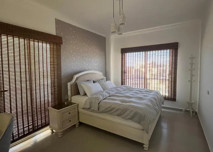 Apartmanhotel Benashti 3*